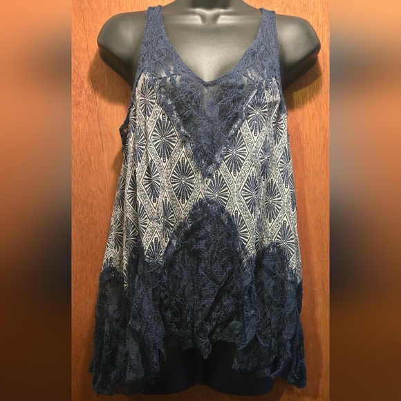 HOST POCK!🎉Free People BEAUTIFUL sapphire lace sheer racerback camisole szXS/TP - Picture 2 of 8